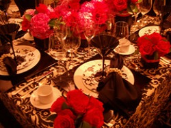 damask table cloth