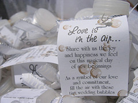 wedding bubble favors