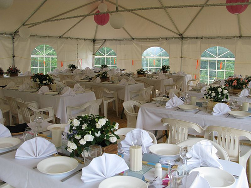 wedding tent set up