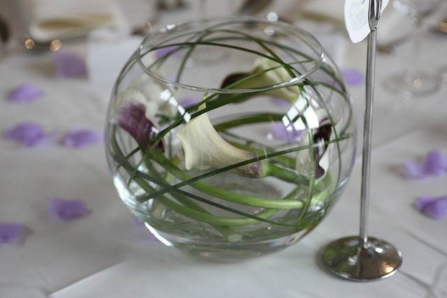 purple calla lily wedding centerpiece